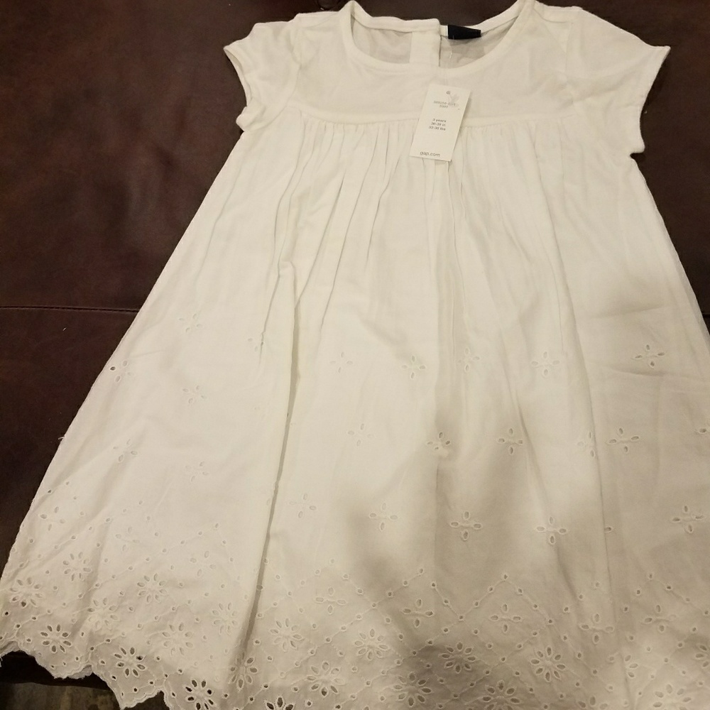 NWT White Eyelet 3T Baby Gap Dress
